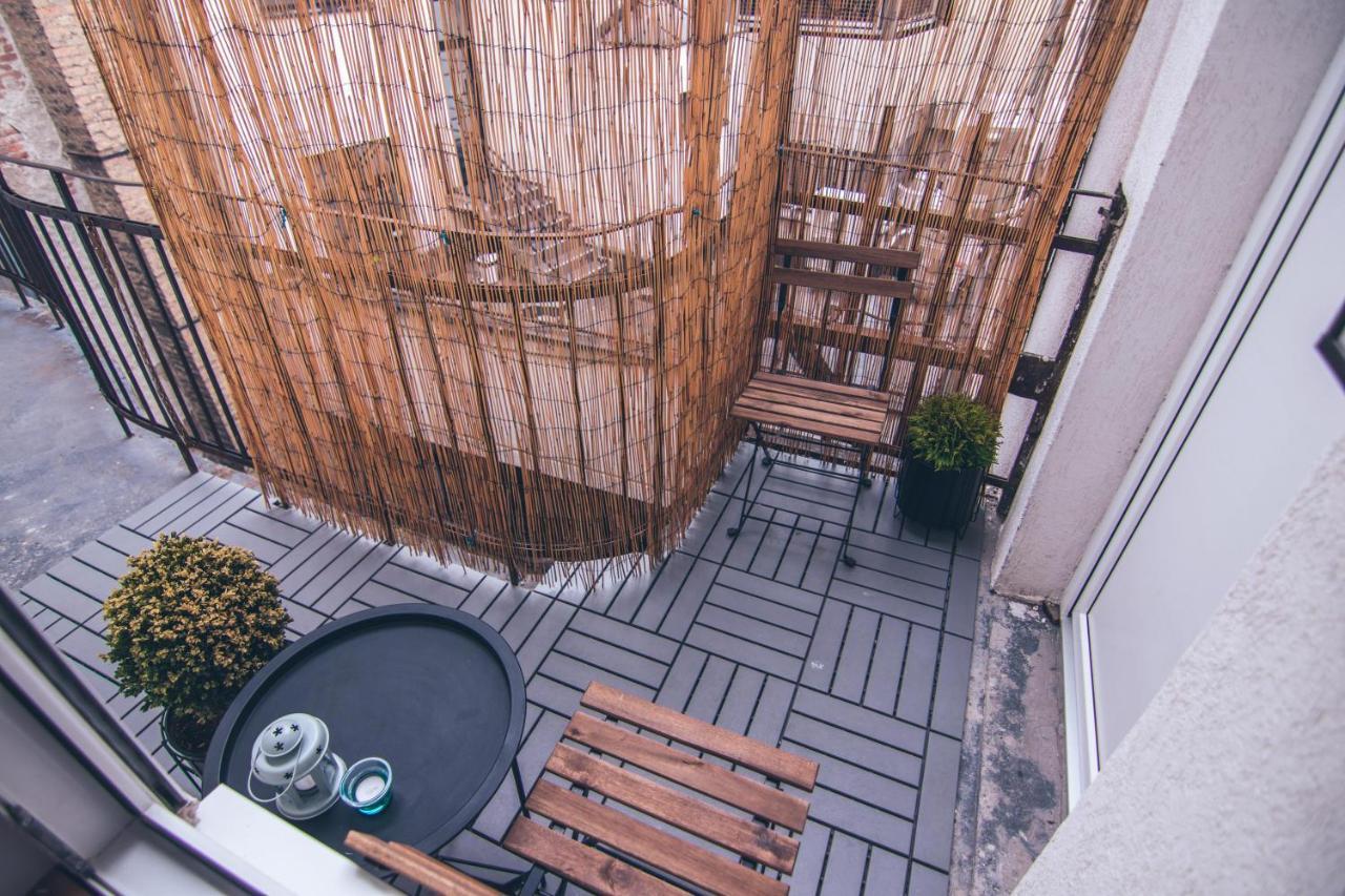Brigitte'S Central Beograd Ngoại thất bức ảnh